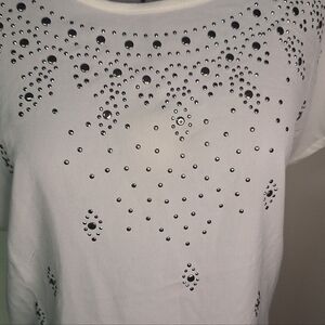 Jaclyn Smith White Short Sleeve Top with Silver Stud Accents